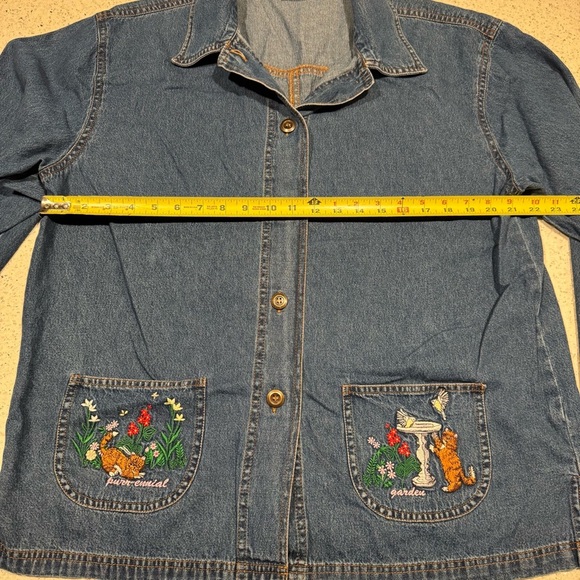 Vintage Cat Embroidered Denim Shacket with Pockets | Large - Picture 6 of 6